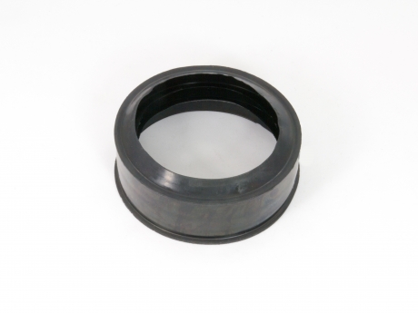 Cast iron to plastic pipe connector gasket